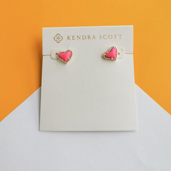 Kendra Scott Jewelry - Ari Heart Gold Magenta Stud Earrings by Kendra Scott